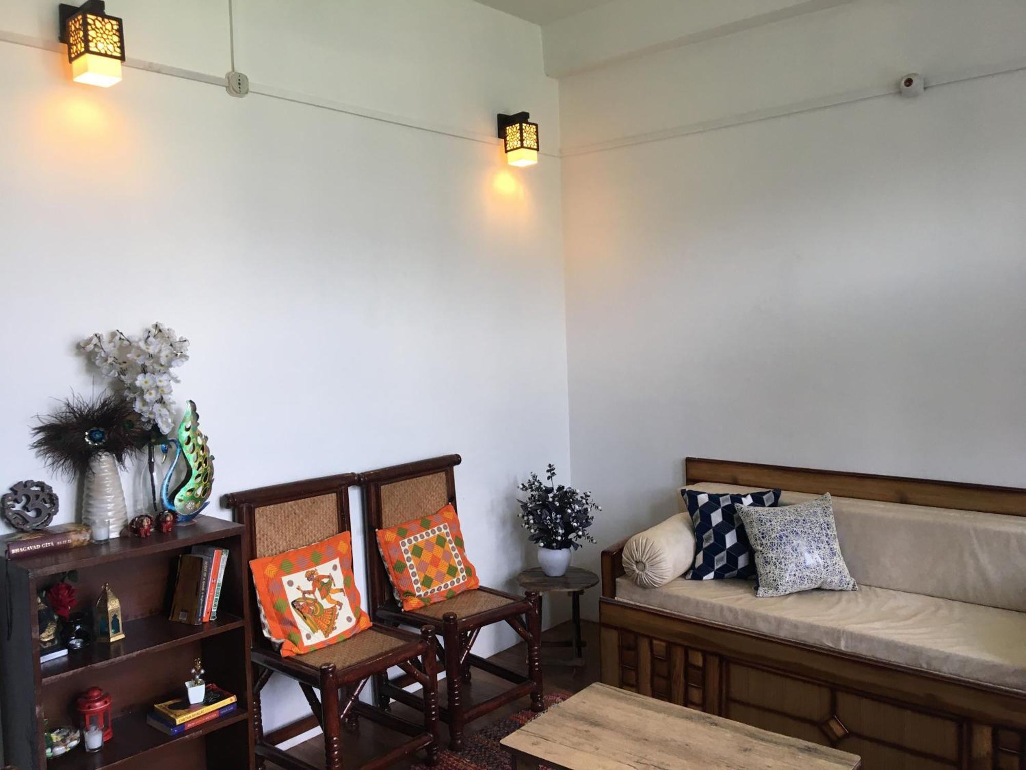 Mohija Homestay Kandaghat Luaran gambar