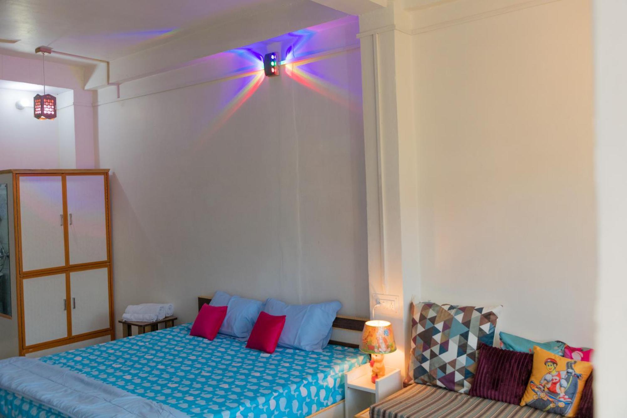 Mohija Homestay Kandaghat Luaran gambar