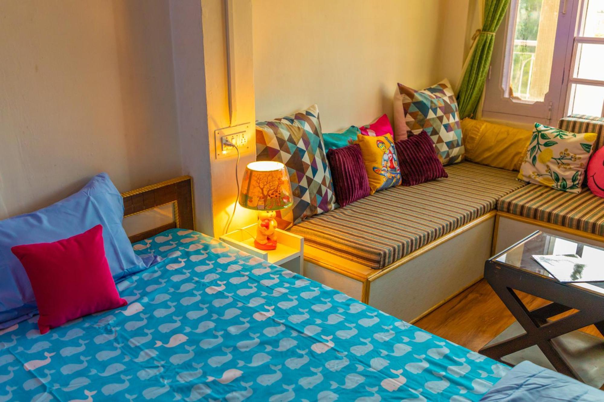 Mohija Homestay Kandaghat Luaran gambar