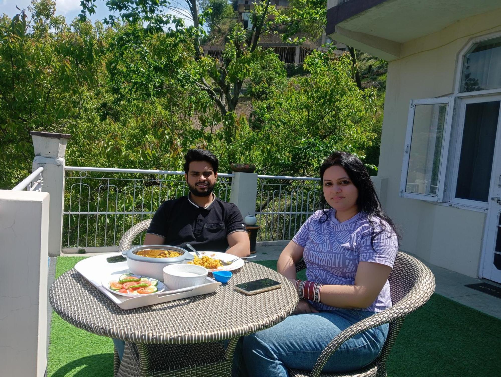 Mohija Homestay Kandaghat Luaran gambar